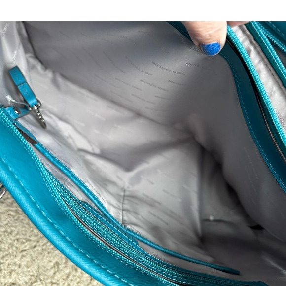 Michael Kors Jet Set Travel Large Saffiano Leather Tote Bag - Picture 13 of 15